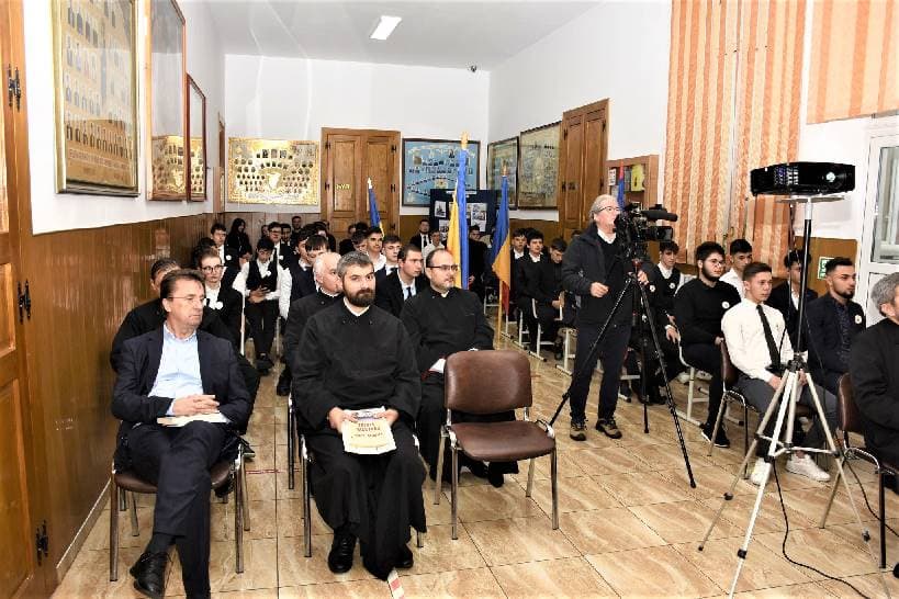 Prezent la Seminar, 29.11.2022…