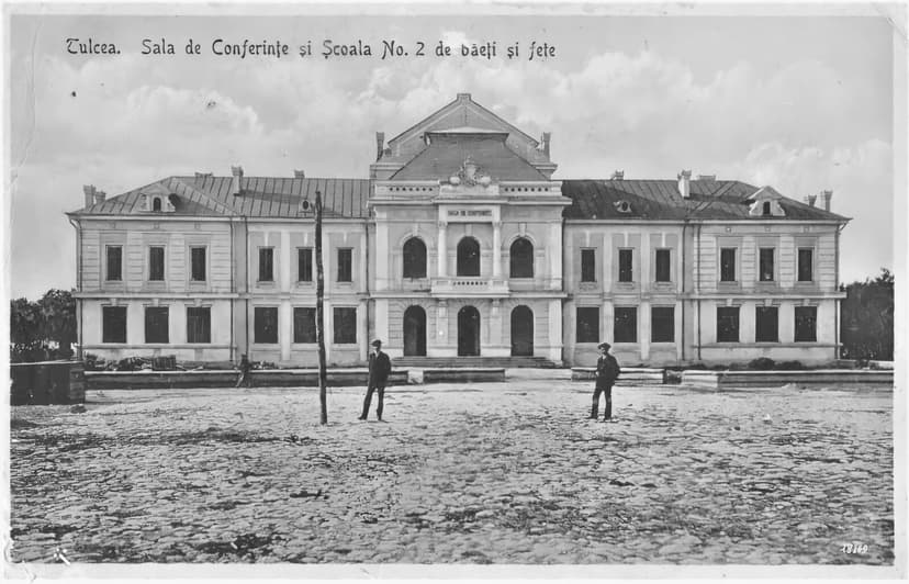 Tulcea, demolări, crime și uitări… Sala de conferințe