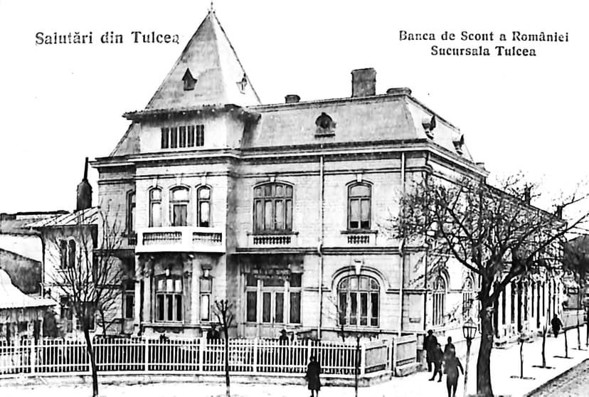Tulcea, demolări, crime și uitări… Banca de scont